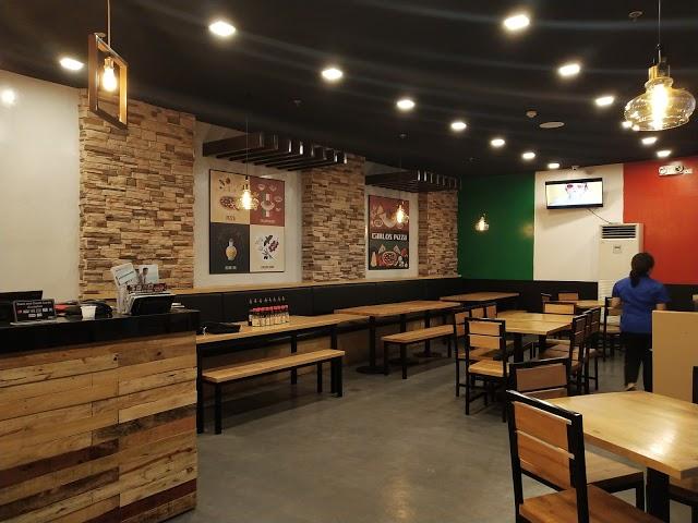 Carlo's Pizza